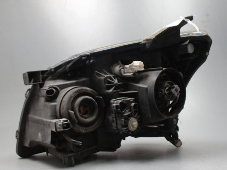 PHARE DROIT TOYOTA AVENSIS BREAK 2006-
