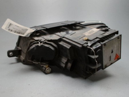 PHARE DROIT VOLKSWAGEN PASSAT 2005-