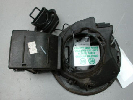 VOLET DE TRAPPE CARBURANT RENAULT CLIO IV 2012-