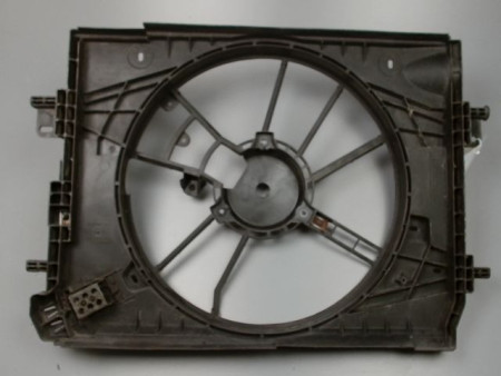SUPPORT DE VENTILATEUR DACIA SANDERO