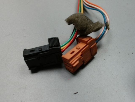 RETROVISEUR EXTERIEUR ELECTRIQUE GAUCHE CITROEN C4