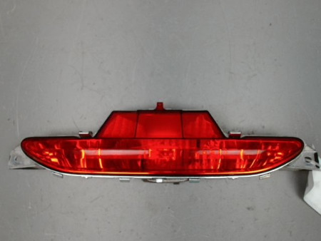 FEU BROUILLARD CENTRAL ARRIERE PEUGEOT 208