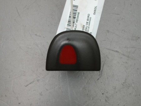 BOUTON DE WARNING RENAULT MEGANE