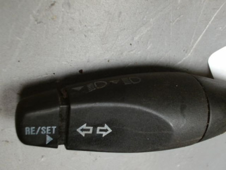 COMMANDE CLIGNOTANT FORD FUSION 2005-