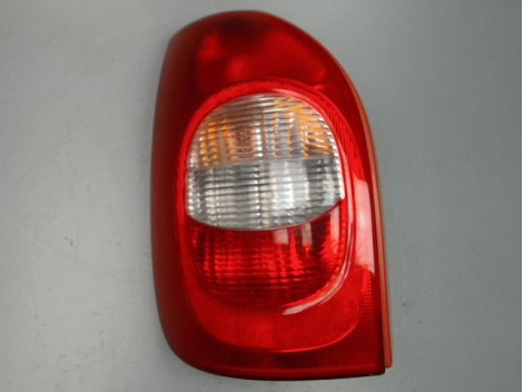 FEU ARRIERE GAUCHE  CITROEN XSARA PICASSO