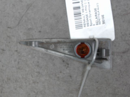 REPETITEUR AILE DROIT RENAULT MEGANE II PH2 C.C 06-