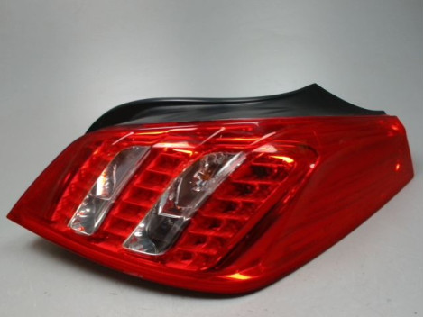 FEU ARRIERE DROIT PEUGEOT 508 2010-