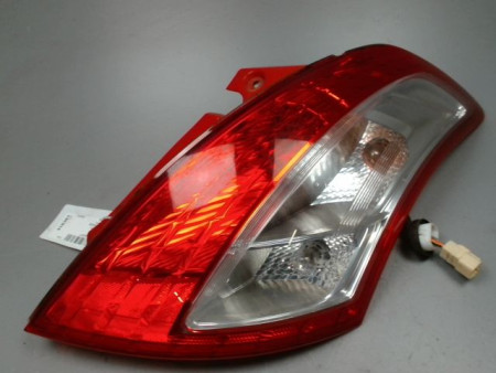 FEU ARRIERE DROIT SUZUKI SWIFT