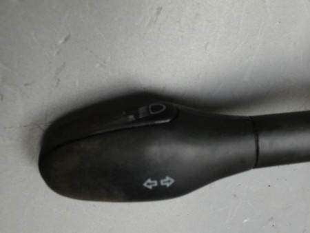 COMMANDE CLIGNOTANT VOLKSWAGEN POLO 94-99