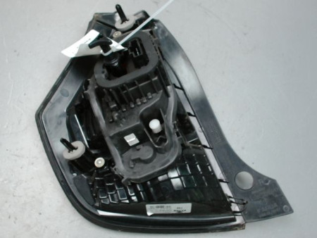 FEU ARRIERE DROIT RENAULT TWINGO