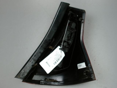 FEU ARRIERE GAUCHE  DACIA SANDERO 2008-