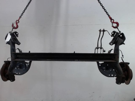 TRAIN ARRIERE RENAULT CLIO III 2009-
