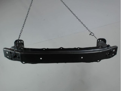RENFORT PARE-CHOC AVANT TOYOTA YARIS