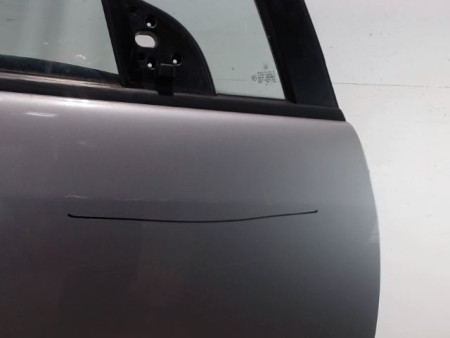 PORTE AVANT DROIT MERCEDES CLASSE A - 2001