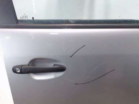PORTE AVANT DROIT MERCEDES CLASSE A - 2001