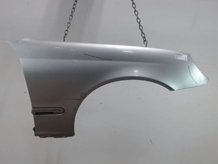 AILE AVANT DROIT MERCEDES CLASSE C 2000-