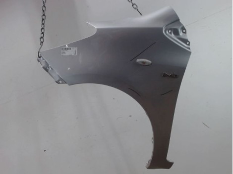 AILE AVANT GAUCHE TOYOTA YARIS 2005-