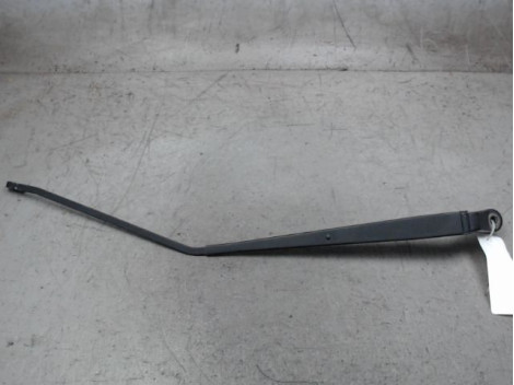 BRAS ESSUIE-GLACE AVANT DROIT NISSAN PIXO