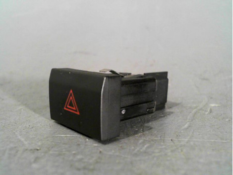 BOUTON DE WARNING VOLKSWAGEN POLO