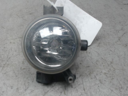 PHARE ANTIBROUILLARD AVANT DROIT FORD FOCUS 2005