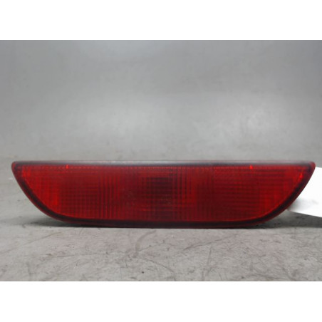 FEU BROUILLARD CENTRAL ARRIERE NISSAN NOTE 2006