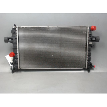 RADIATEUR OPEL ASTRA 2007