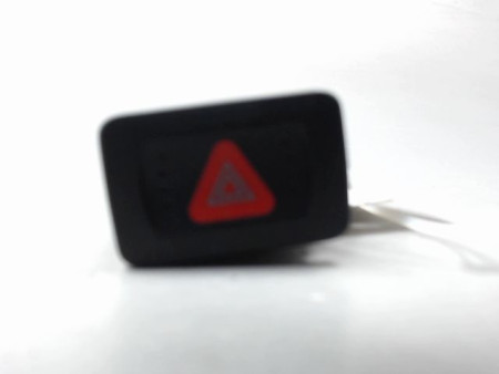 BOUTON DE WARNING VOLKSWAGEN GOLF IV 98/05.2004