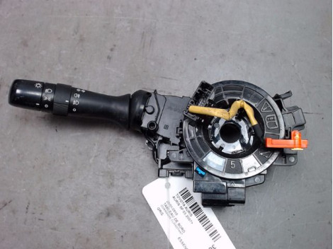 COMMANDE CLIGNOTANT TOYOTA AURIS 2007-