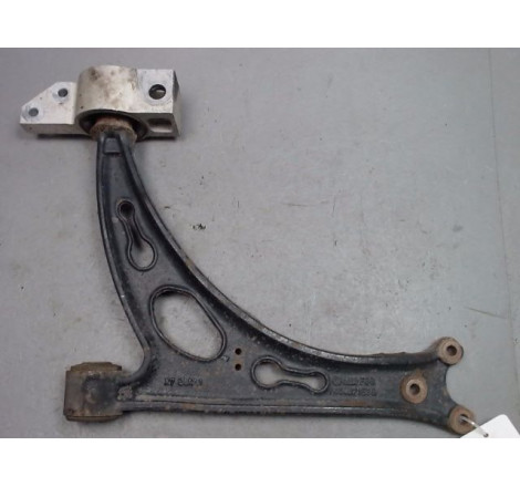 TRIANGLE INFERIEUR AVANT GAUCHE SEAT LEON 2005-