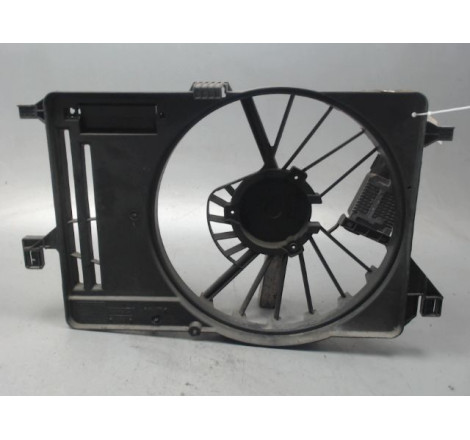 SUPPORT DE VENTILATEUR FORD FOCUS