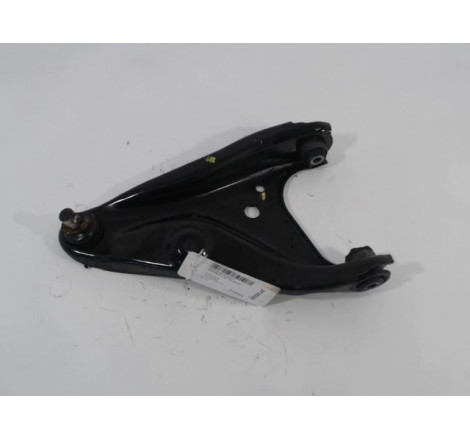 TRIANGLE INFERIEUR AVANT GAUCHE DACIA SANDERO 2008-