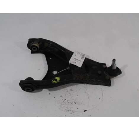 TRIANGLE INFERIEUR AVANT GAUCHE DACIA DUSTER 2010-