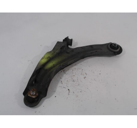 TRIANGLE INFERIEUR AVANT GAUCHE RENAULT CLIO IV 2012-