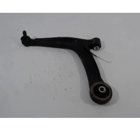 TRIANGLE INFERIEUR AVANT GAUCHE FIAT 500 2007-