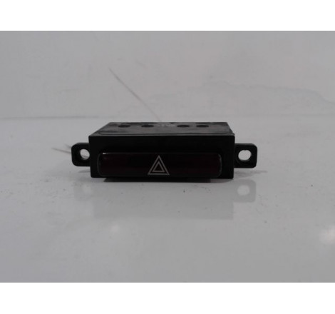 BOUTON DE WARNING MAZDA 323 91-96