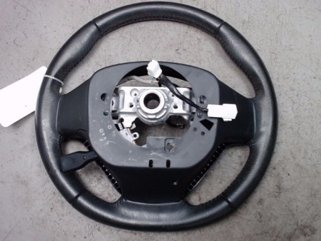 VOLANT DE DIRECTION TOYOTA AYGO 5P