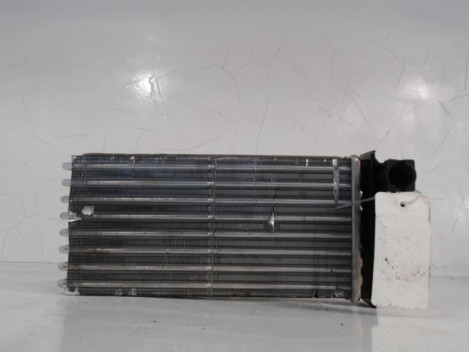 RADIATEUR DE CHAUFFAGE PEUGEOT 3008 2009-