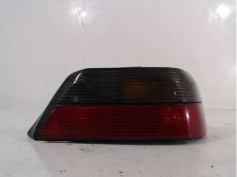 FEU ARRIERE DROIT PEUGEOT 605 94-99