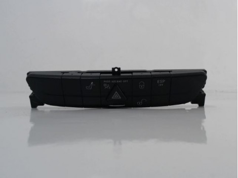 BOUTON DE WARNING MERCEDES CLASSE E BREAK 2003-