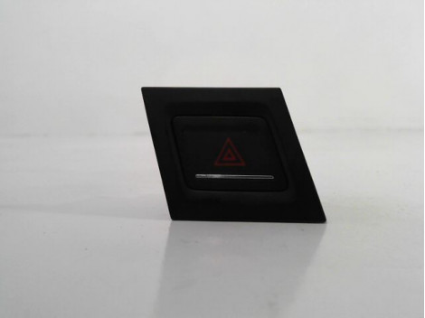 BOUTON DE WARNING VOLKSWAGEN TOURAN 09-