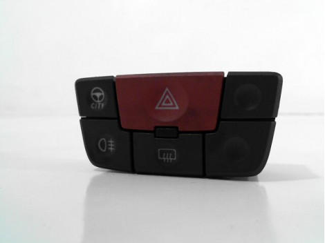 BOUTON DE WARNING FIAT PANDA 2003-