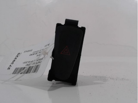 BOUTON DE WARNING DACIA SANDERO 2008-