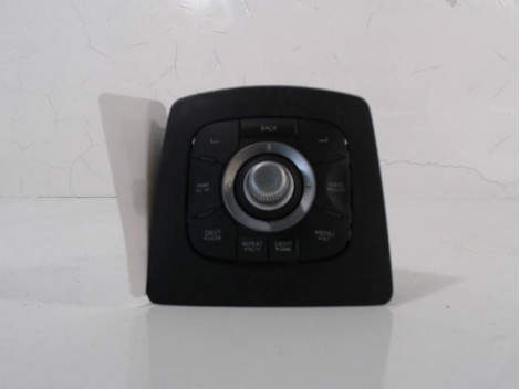 COMMANDE GPS RENAULT SCENIC III 2009-