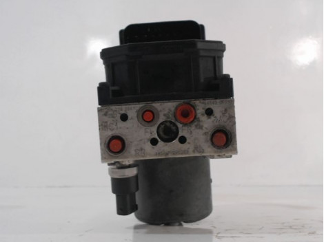 UNITE HYDRAULIQUE ABS TOYOTA COROLLA 2004-