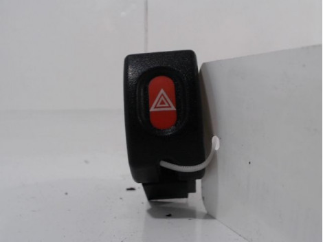 BOUTON DE WARNING OPEL CORSA 97-2000