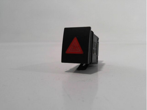 BOUTON DE WARNING VOLKSWAGEN POLO 02-05