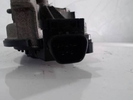 MOTEUR ESSUIE-GLACE AVANT TOYOTA AVENSIS 2003-