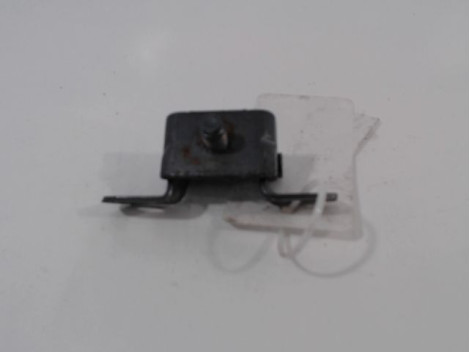 CHARNIERE GAUCHE HAYON NISSAN MICRA 2005-2007