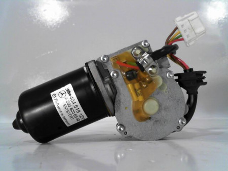 MOTEUR ESSUIE-GLACE AVANT MERCEDES COUPE CLK 2002 -