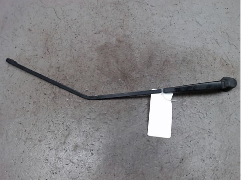 BRAS ESSUIE-GLACE ARRIERE OPEL VECTRA 95-99